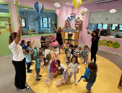 «Ποπό! Μπερδεύτηκαν οι τσάντες μας!»