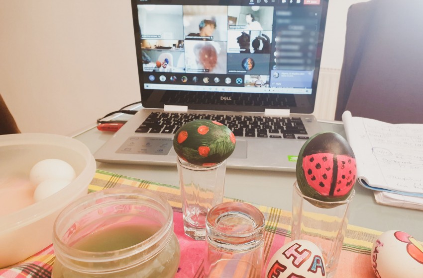 Painting our eggs!