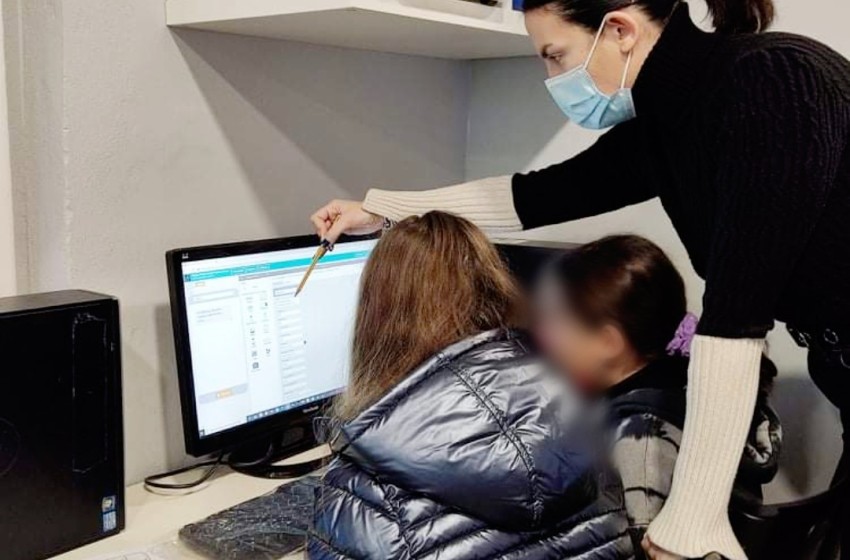 Προγραμματίζοντας εφαρμογές κινητών τηλεφώνων!